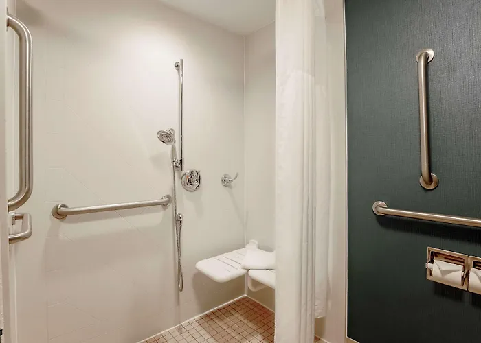 Hotel Hampton Chicago-midway Airport 3*